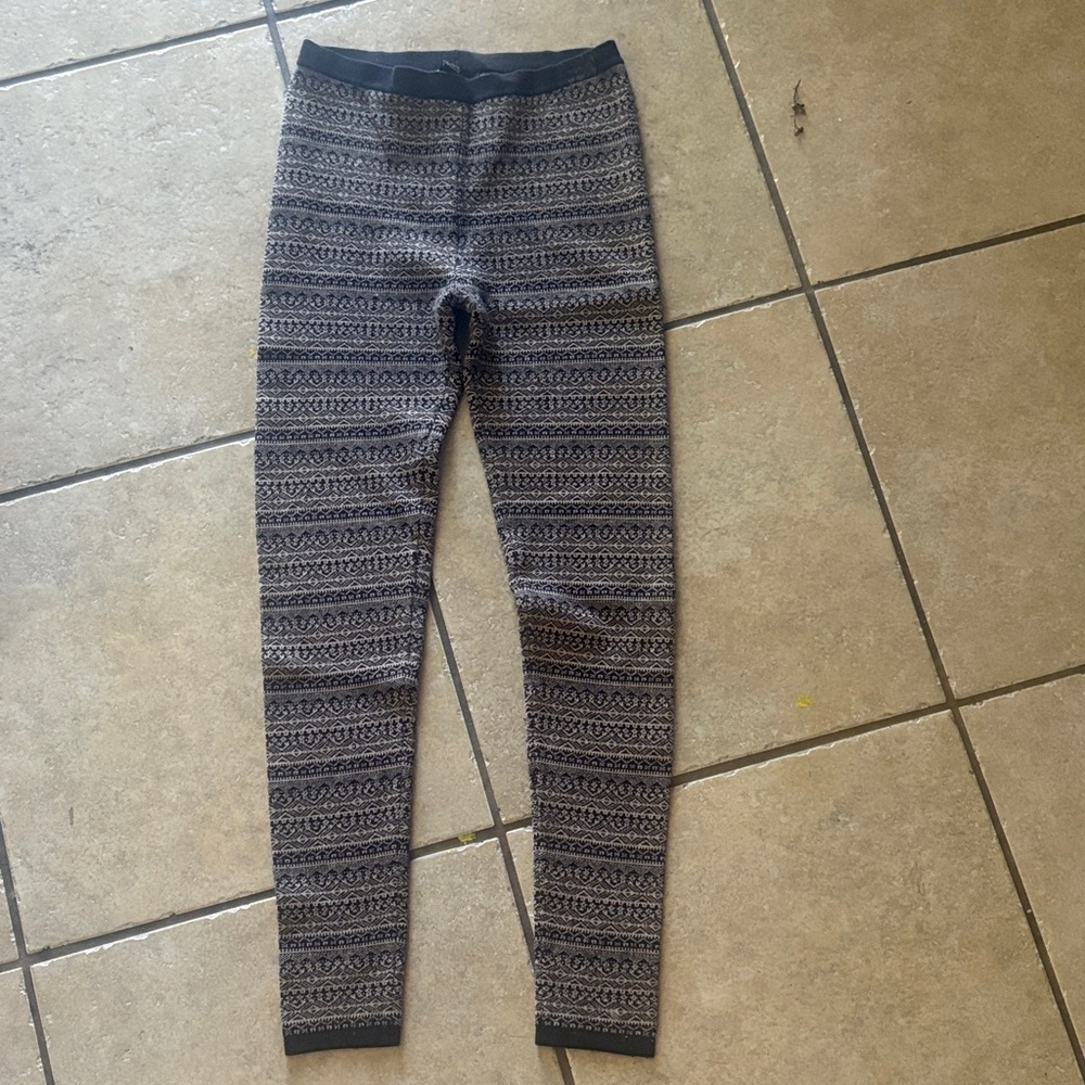 Forever 21 Black and Gray Patterned Leggings